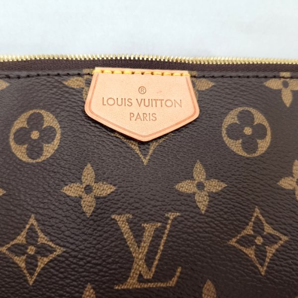 8 Louis Vuitton Multi Pochette Accessoire Monogram Shoulder Bag