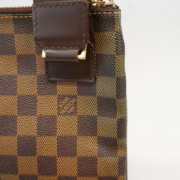 8 Louis Vuitton Shoulder Bag Damier Pochette Bosphore