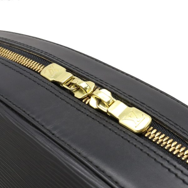 8 Louis Vuitton Epi Voltaire shoulder bag Noir black gold hardware