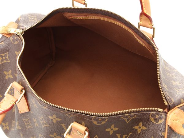 8 Louis Vuitton Speedy 35 Handbag Monogram