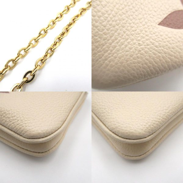 9 Louis Vuitton Pochette Double Shoulder Bag