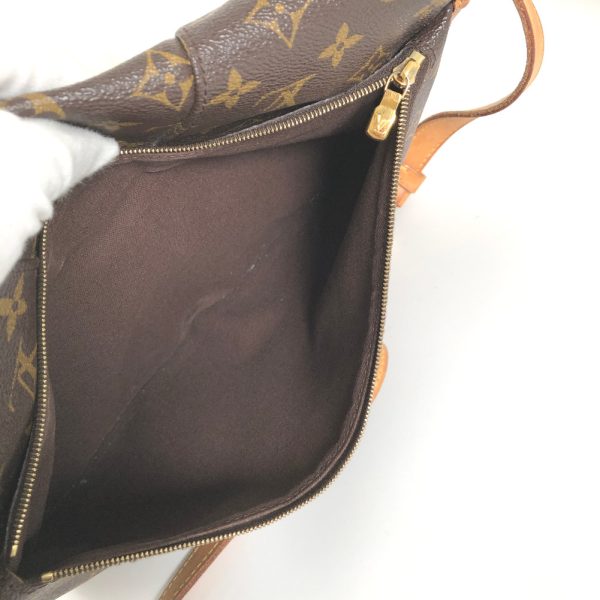 9 Louis Vuitton Shoulder Bag Menilmontant MM Monogram Canvas