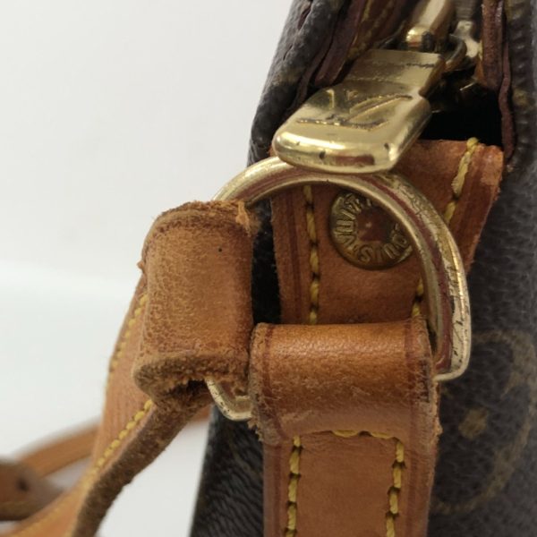 9 Louis Vuitton Shoulder Bag Drouot Crossbody Monogram