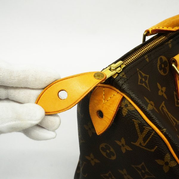 9 Louis Vuitton Monogram Speedy30 Handbag