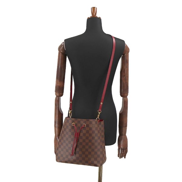 9 Louis Vuitton Damier Neonoe Shoulder Bag Cherry Berry Ebene