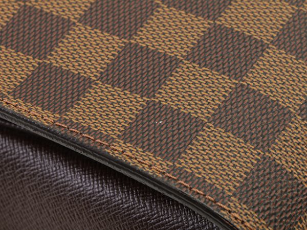 9 Louis Vuitton Triana Damier Ebene Shoulder Bag