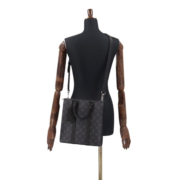 90172346 09 Louis Vuitton Monogram Eclipse Sac Plat Cross 2Way Tote Shoulder Bag Black