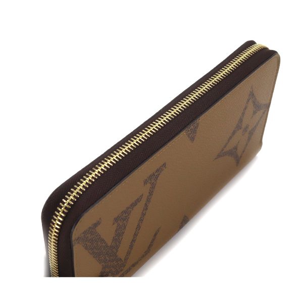 90179194 08 Louis Vuitton Monogram Giant Zippy Round Zipper Long Wallet