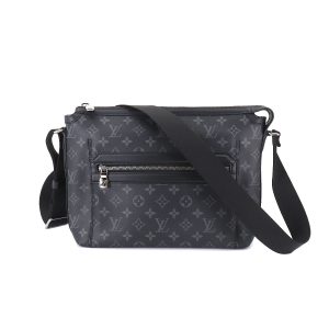 90180917 01 Louis Vuitton Diane 2way Shoulder Bag Monogram Implant Black