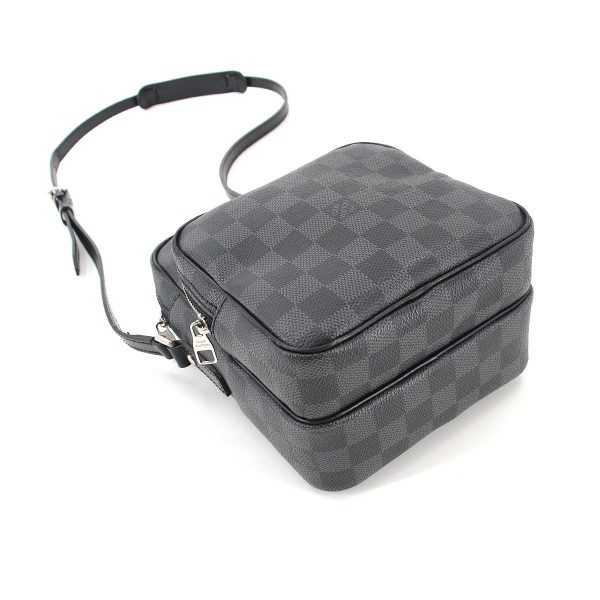 90183433 04 Louis Vuitton Damier Graphite Rem Shoulder Bag Black Gray