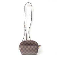 am4506 1 Louis Vuitton Damier Thames GM Shoulder Bag