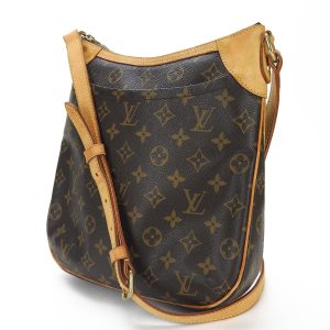 b a18173 2 Louis Vuitton On the Go MM Leather Shoulder bag Black