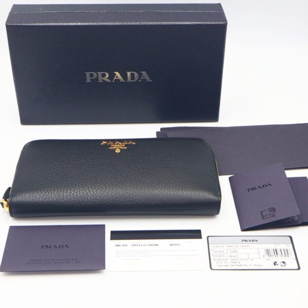 imgrc0099487427 Prada Cowhide Leather Round Zipper Long Wallet