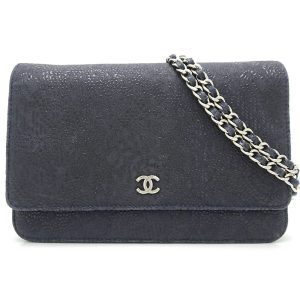 050553 10 Chanel Navy Quilted Patent Medium Classic Double Flap Bag