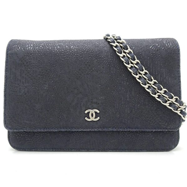 050553 10 Chanel Chain Wallet Goatskin Navy Diagonal Shoulder