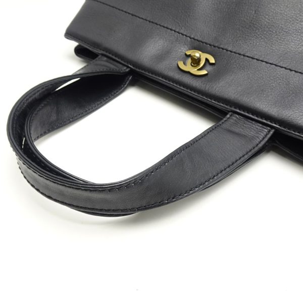 056347 4 Chanel Tote Bag Calf Black x Gold Metal Fittings