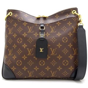 1 Louis Vuitton District PM LV Black Monogram Eclipse shoulder bag Monogram bag