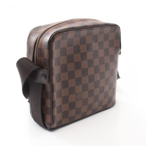 1 Louis Vuitton Looping MM Shoulder Bag Monogram