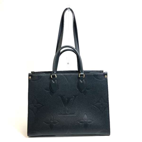 1 Louis Vuitton Monogram MM Tote Bag