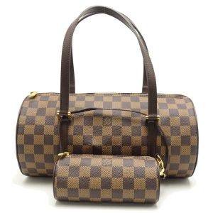 1 Louis Vuitton Trotteur Shoulder Bag Monogram