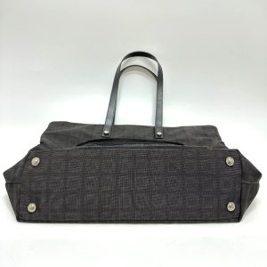 1 Chanel Chain Tote Bag Caviar Skin Black