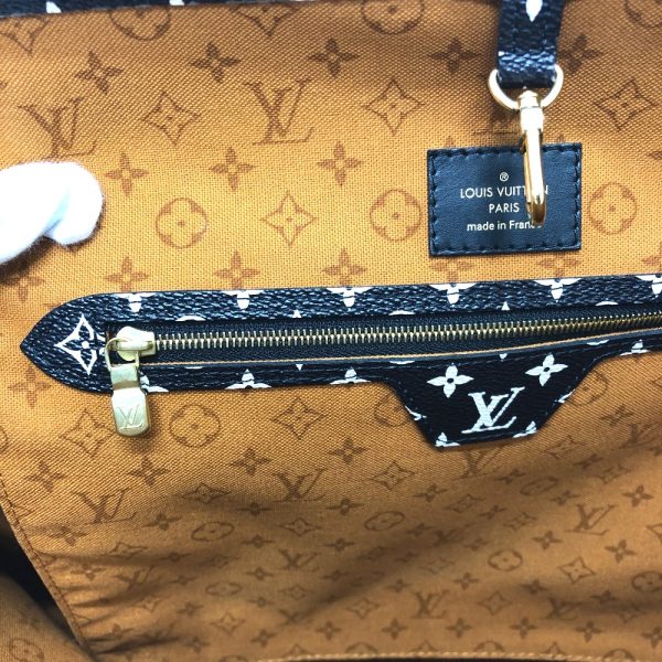 10 Louis Vuitton Monogram Neverfull MM Tote Bag Brown