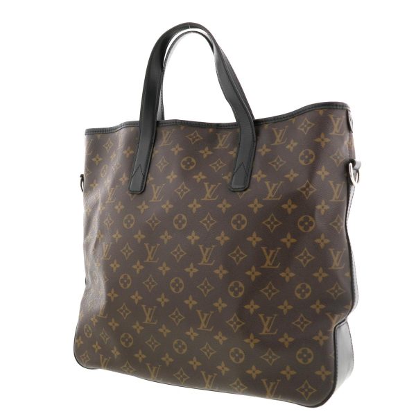 1240001029855 2 Louis Vuitton Davis Monogram Tote Bag