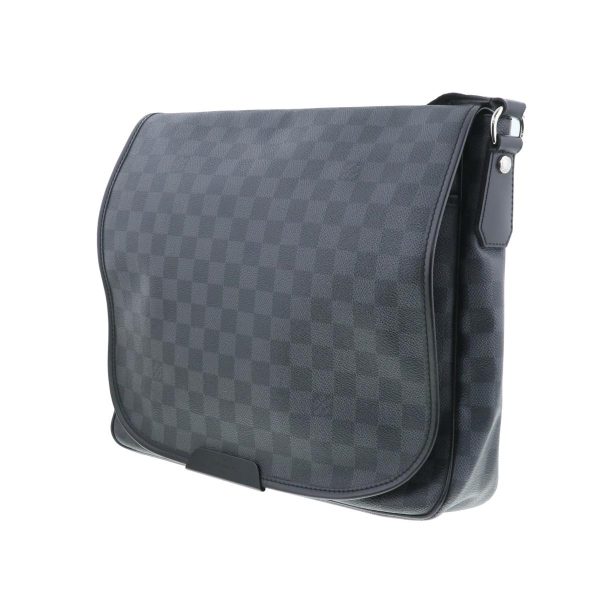 1240004026964 2 Louis Vuitton Daniel GM Damier Shoulder Bag