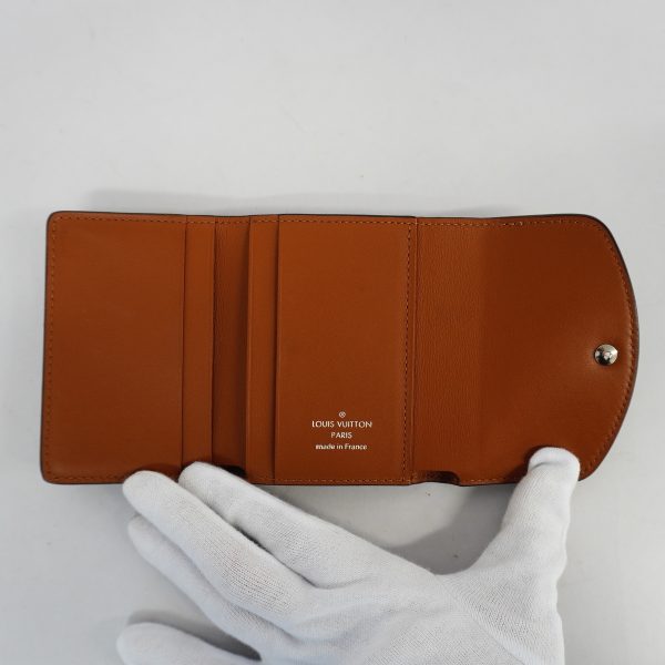 1623549 1993 3 Louis Vuitton Mahina Portofoi Trifold Wallet