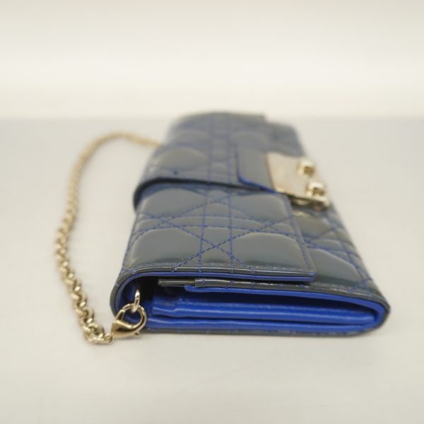 1629669 1993 3 Christian Dior Cannage Patent Leather Chain Wallet