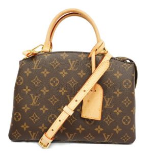 1637184 1993 1 Gucci Sookie Shoulder Bag