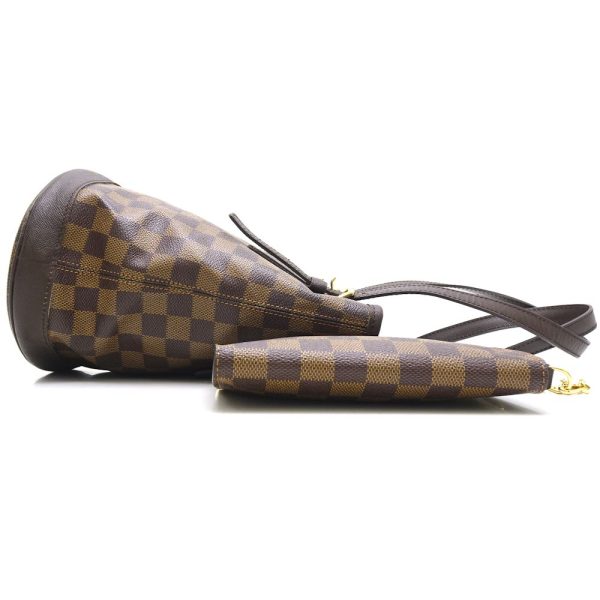 2 Louis Vuitton Damier Marais Ebene Shoulder Bag Brown