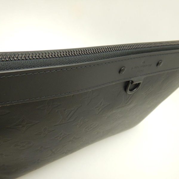 2 Louis Vuitton Clutch Document Monogram Black