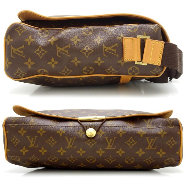 2 Louis Vuitton Monogram Abbess Brown Messenger Bag Crossbody