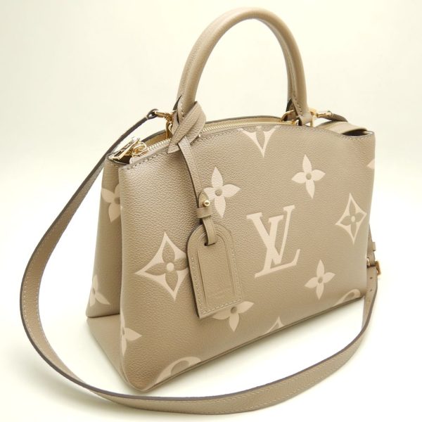 2 Louis Vuitton Petit Palais PM Handbag Bicolor Tourtrell Creme