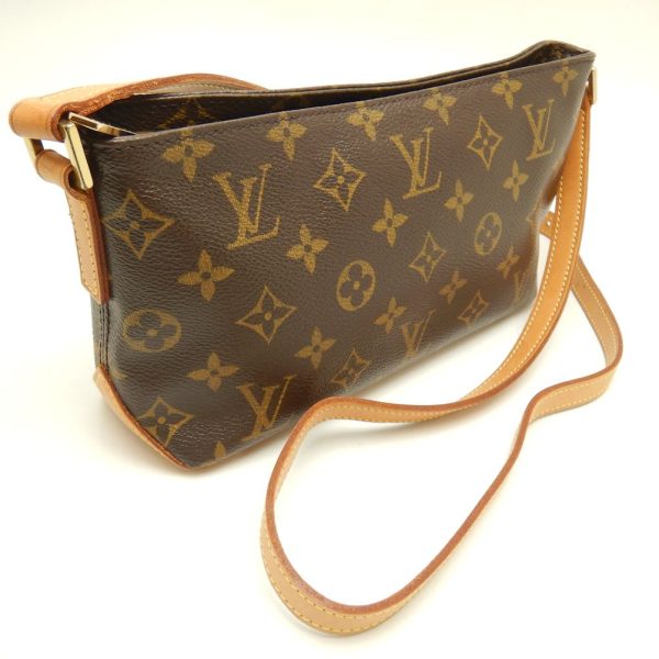 2 Louis Vuitton Monogram Trotter Shoulder Bag Brown