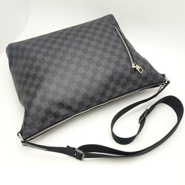 2 Louis Vuitton Damier Graphite Mick MM Diagonal Shoulder Bag