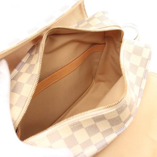 2 Louis Vuitton Naviglio Damier Azur Shoulder Bag White