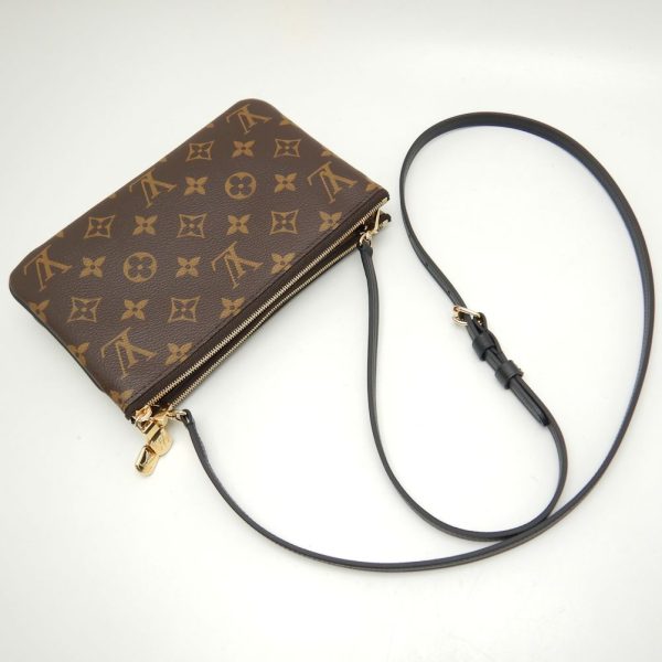 2 Louis Vuitton Monogram Pochette Double Zip Diagonal Shoulder Brown