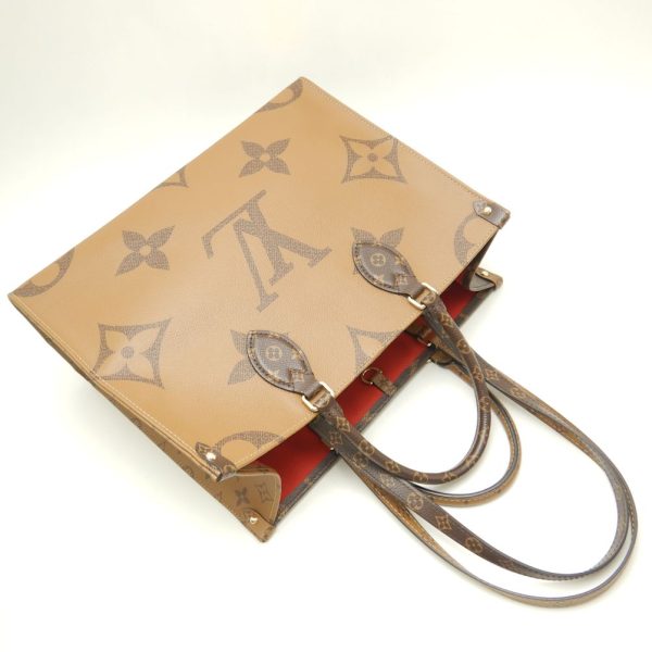 2 Louis Vuitton Monogram Reverse On The Go MM Tote Bag Brown