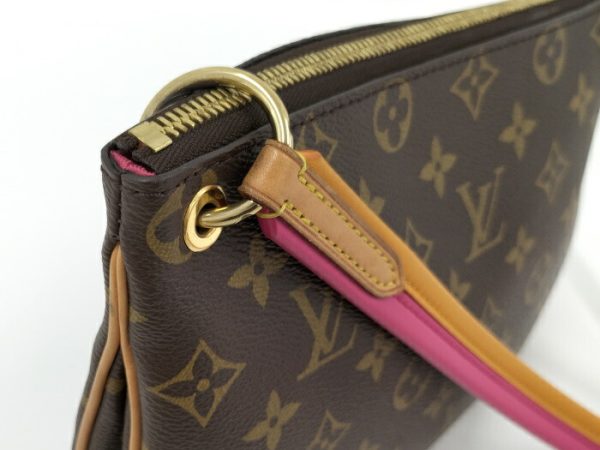 2000773251700271 6 Louis Vuitton Loretta Monogram Shoulder Bag