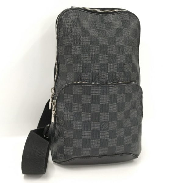 2000773252000886 1 Louis Vuitton Avenue Damier Leather Graphite Body Bag