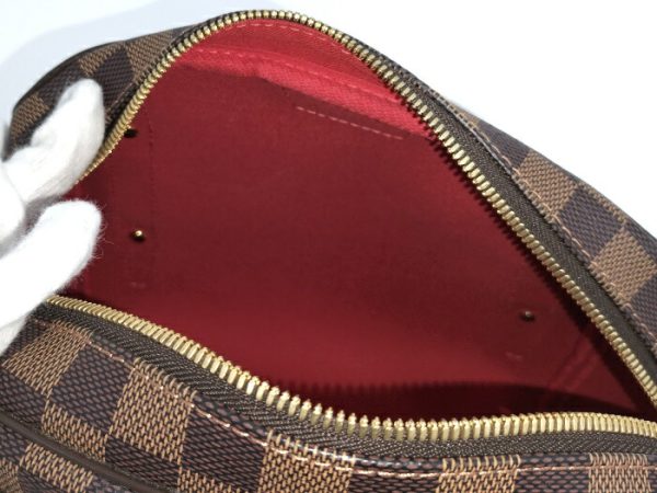 2000773252000919 9 Louis Vuitton Rivington PM Shoulder Bag