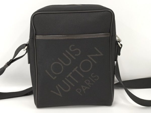 2000773252000930 2 Louis Vuitton Citadan NM Damier Jean Shoulder Bag