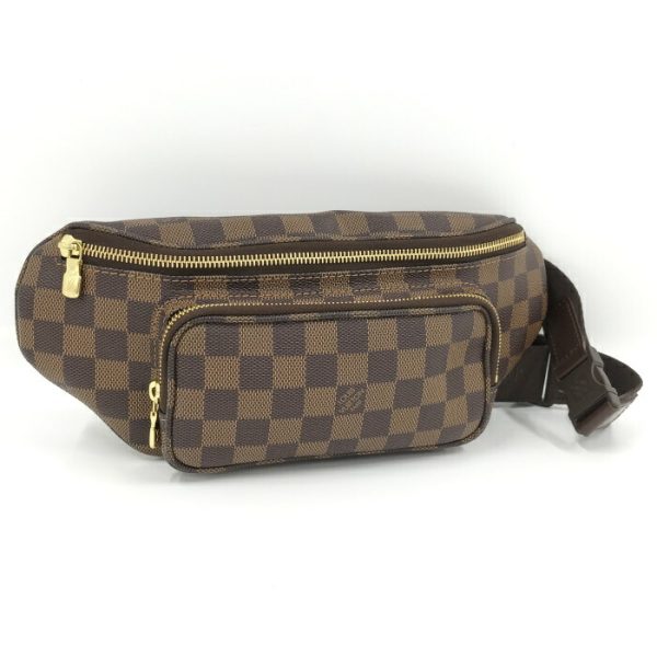 2000773252000973 1 Louis Vuitton Melville Damier Leather Body Bag