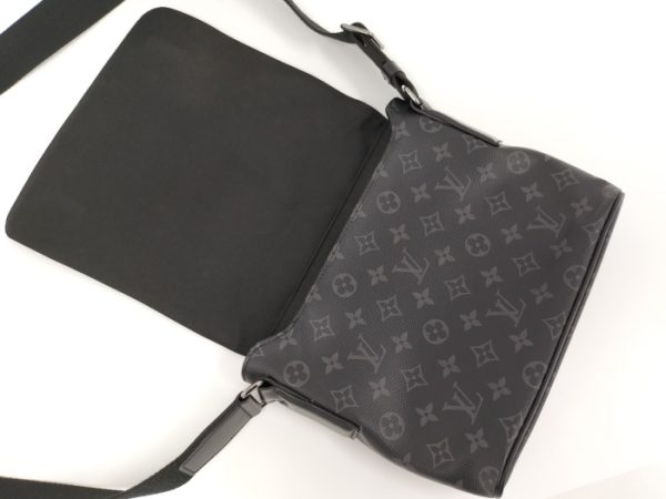 2000773257200242 8 Louis Vuitton District PM Monogram Eclipse Shoulder Bag