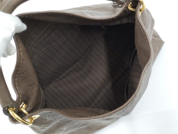 2000773257600844 7 Louis Vuitton Artsy MM Monogram Emplant Ombre Shoulder Bag