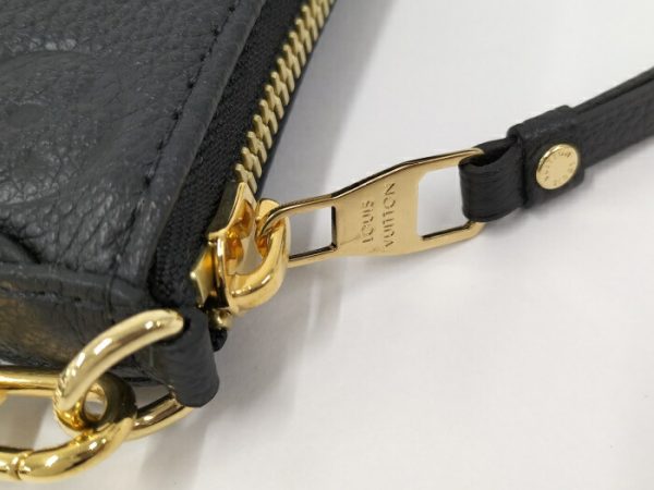 2000773258700724 6 Louis Vuitton Easy Pouch Monogram Emplant Shoulder Bag