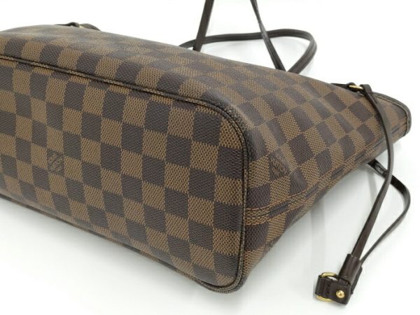 2000773258900408 5 Louis Vuitton Neverfull PM Damier Ebene Tote Bag