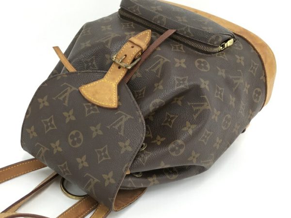 2000773259700316 3 Louis Vuitton Montsouris Backpack MM Monogram